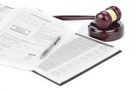 Notary E&O claim for providing legal advice denied